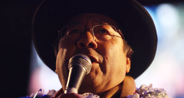 Presidente Luis Arce declina su candidatura a la reelección en Bolivia