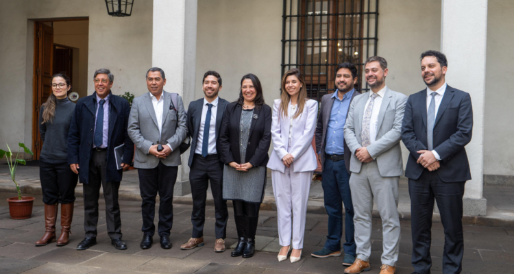 PS pide urgencia al Ejecutivo para proyectos anticorrupción: “Hay que perseguirla caiga quien caiga”