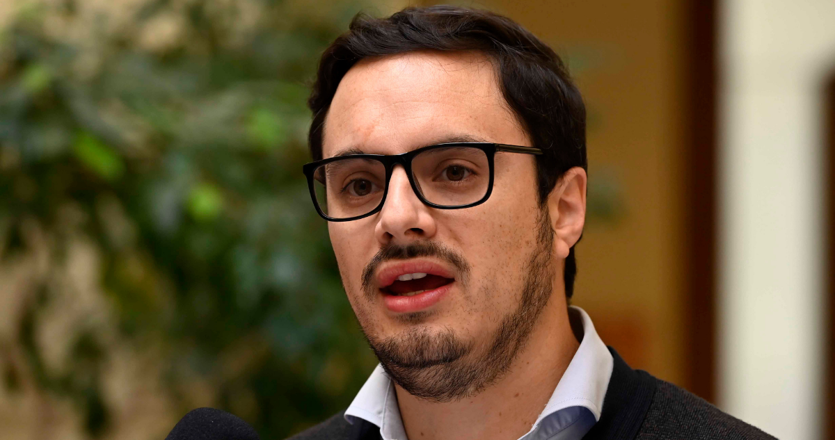 Sáez (FA) advierte “animadversión política” contra el oficialismo por filtración “selectiva” de causas
