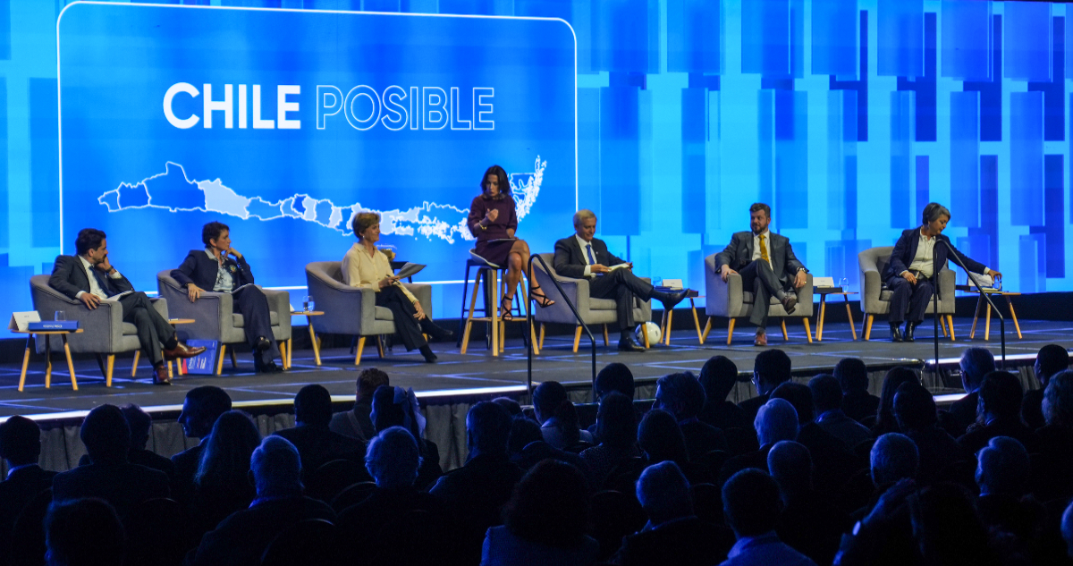 CChC expone 60 propuestas a candidatos presidenciales: busca promover inversión y acceso a viviendas