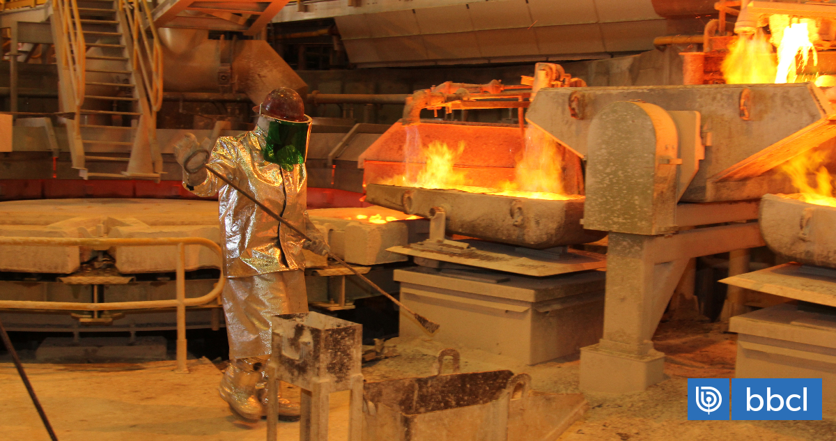 La producción industrial en Chile se dispara un 12,1% gracias a la minería