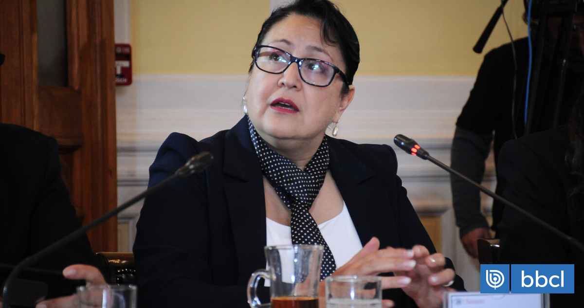 Funcionarios municipales critican a Dorothy Pérez y acusan interés político en escándalo de licencias