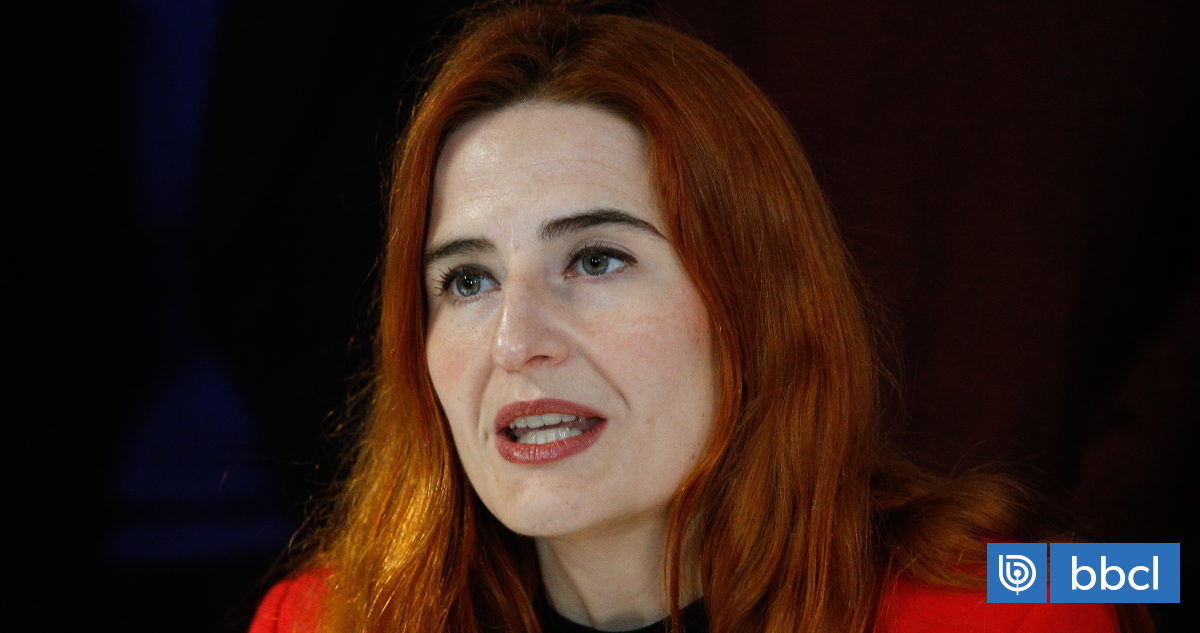 Emilia Ríos Defiende su Transición de Ñuñoa a Deportes: 'Mi Salida es Legalmente Sólida'