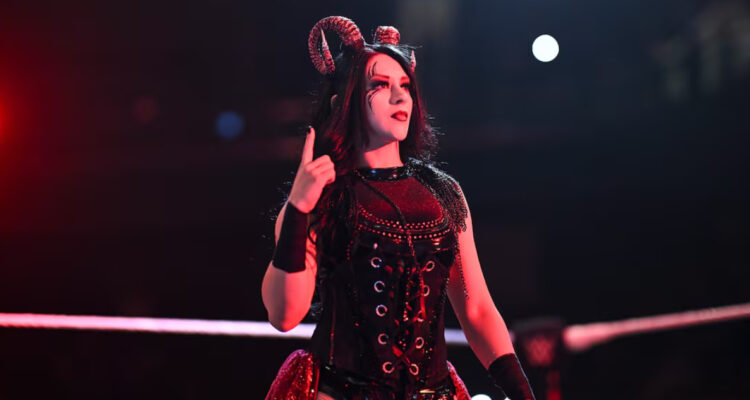 Stephanie Vaquer asciende en WWE