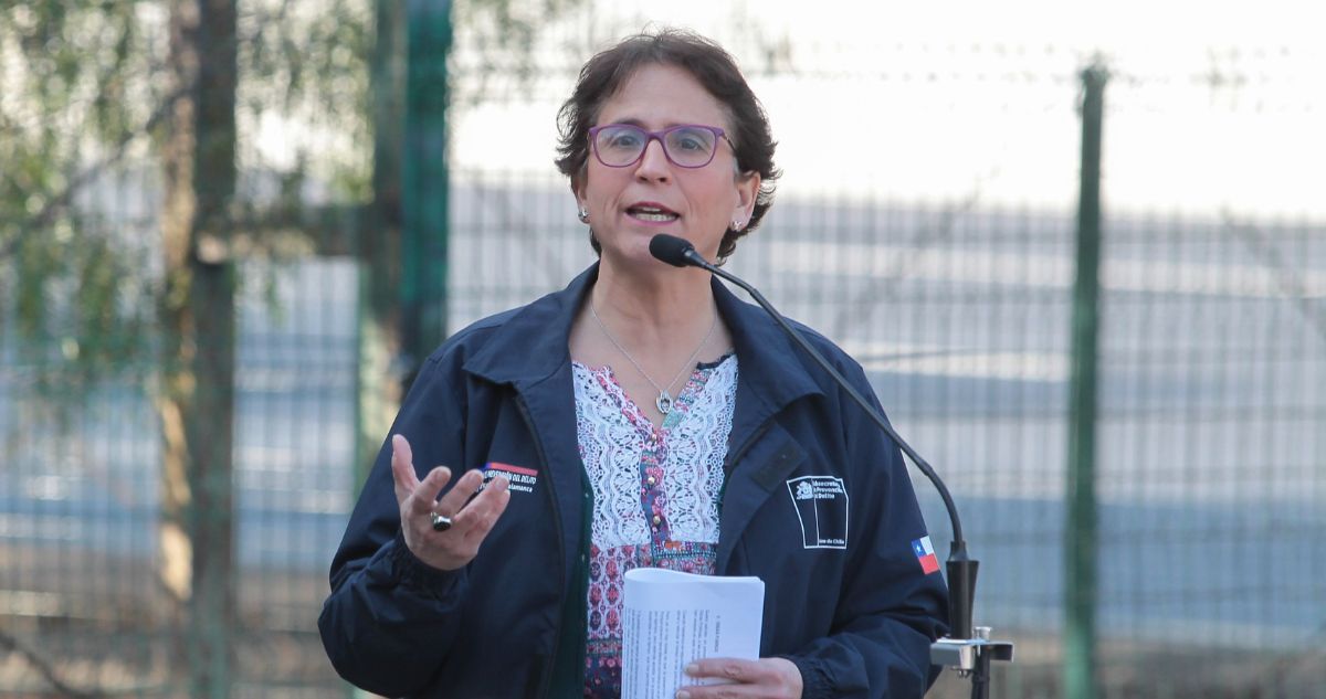 Contraloría cuestiona horas extra en gestión de Leitao en Peñalolén: subsecretaria defiende su labor