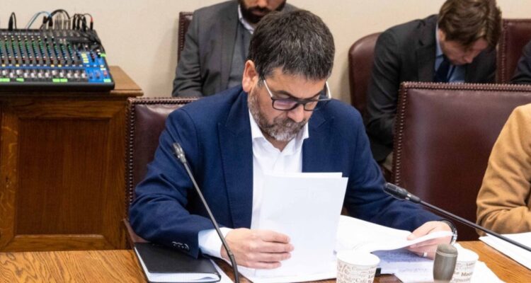 Ley de Fraccionamiento: Subsecretaría de Pesca reconoce “error involuntario” por dato falso