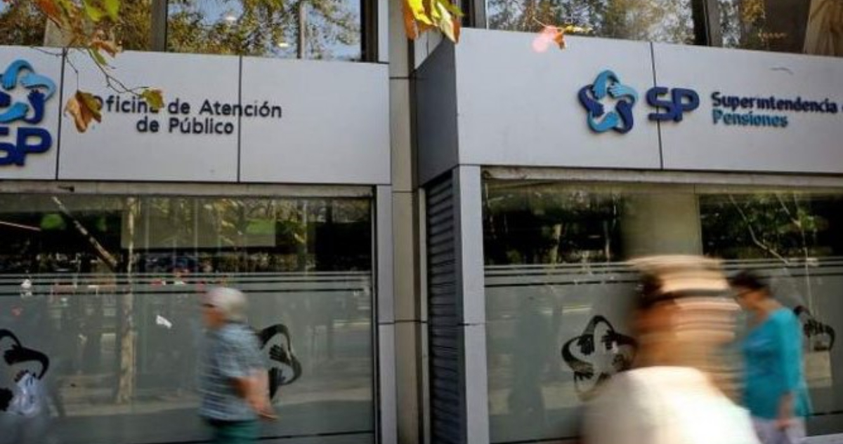 Sueldo de casi $10 millones: Gobierno busca nuevo superintendente de Pensiones y hay 118 postulantes