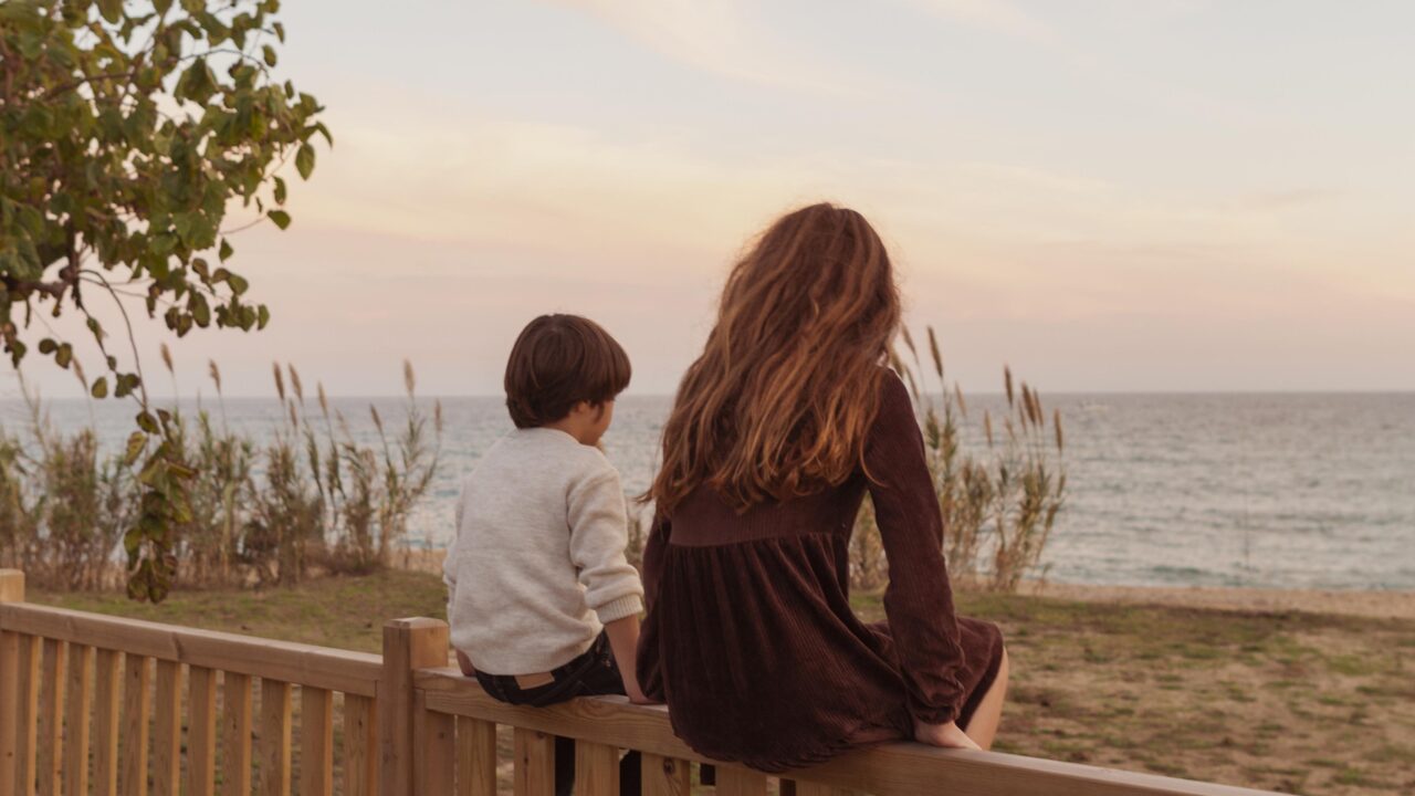 Cuáles son los 4 tipos de apego emocionales y cómo definen tus relaciones: se originan en la niñez