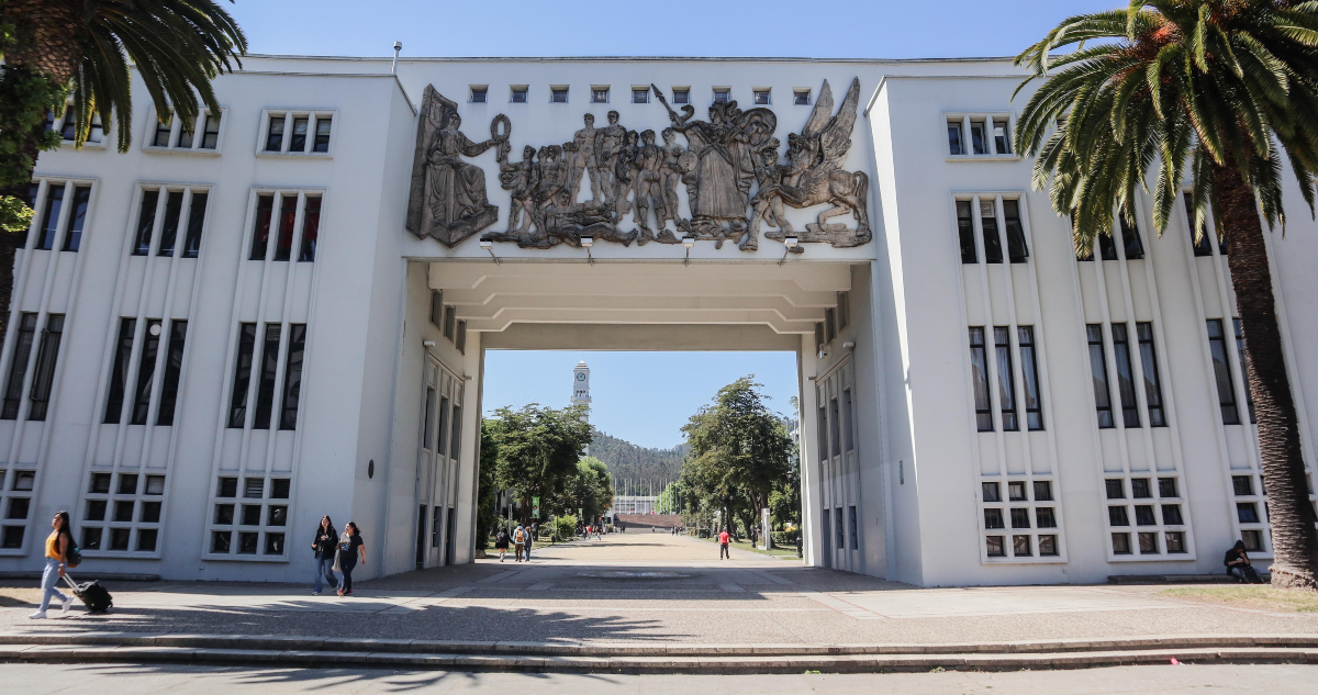 UdeC suspende actividades del Día de los Patrimonios por estudiantes movilizados en el campus