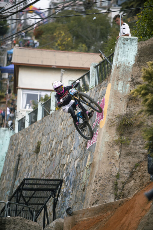 Fer Quiroga en Red Bull Valparaíso Cerro Abajo.