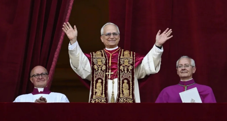 León XIV votó en varias primarias de Republicanos en EEUU hasta 2016: antes lo hizo en Demócratas