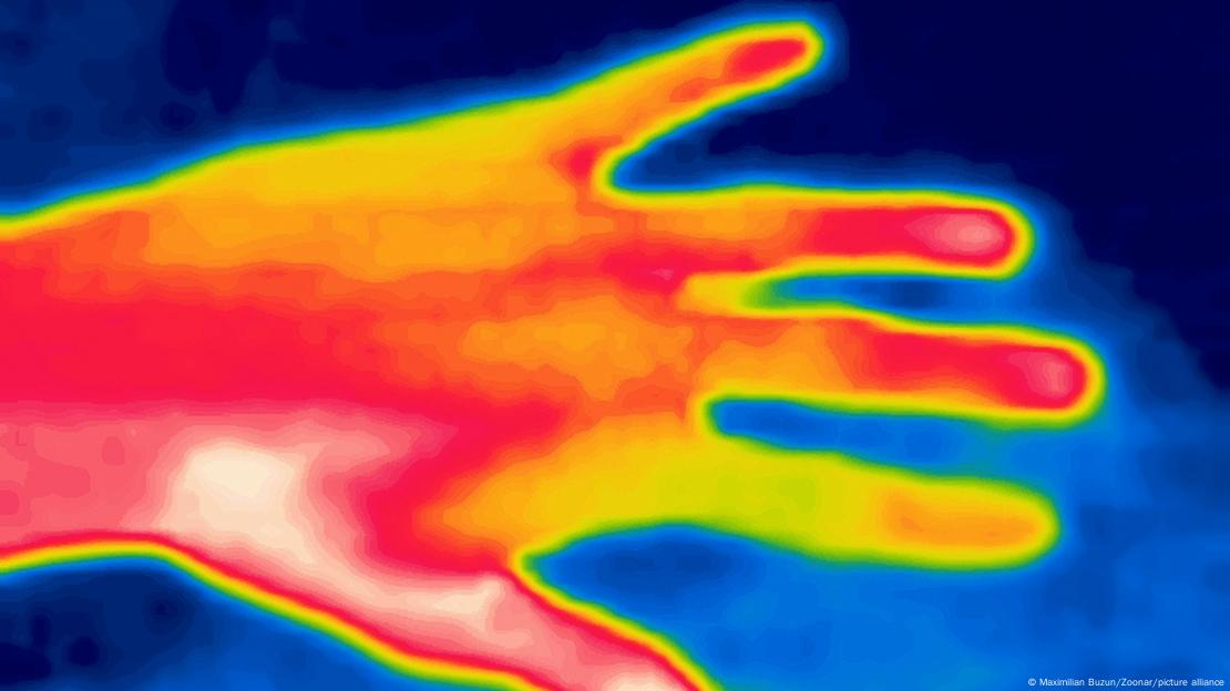  En la foto, gestos de la mano captados con una cámara termográfica. (Foto de referencia)