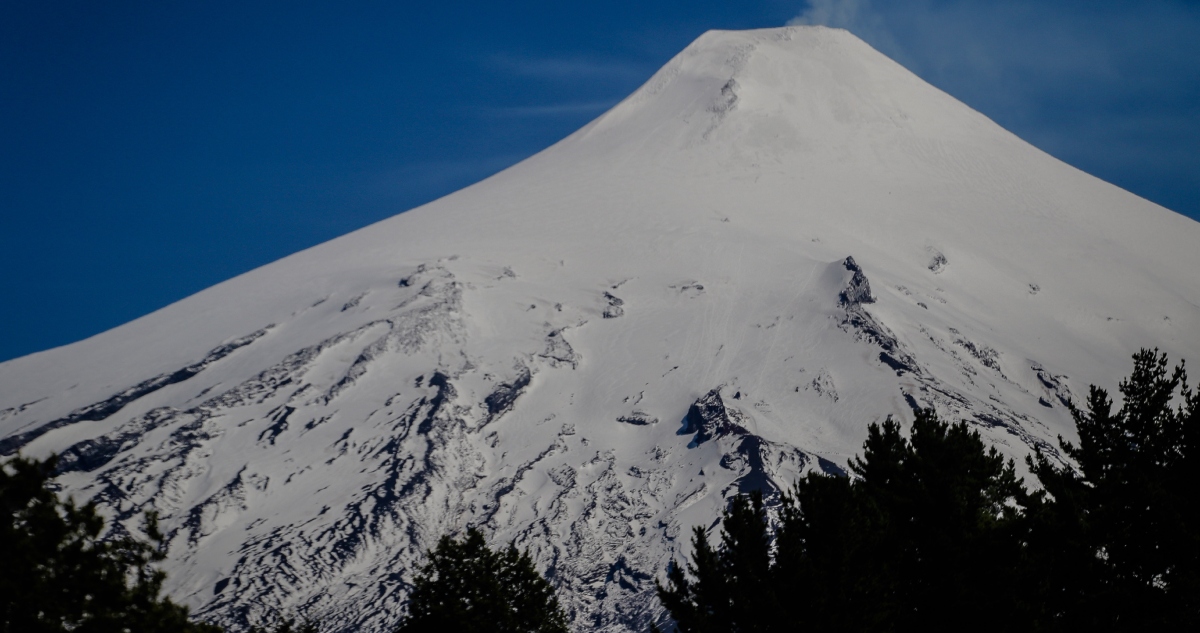 Excursionista muere tras sufrir caída cuando ascendía a Volcán Villarrica