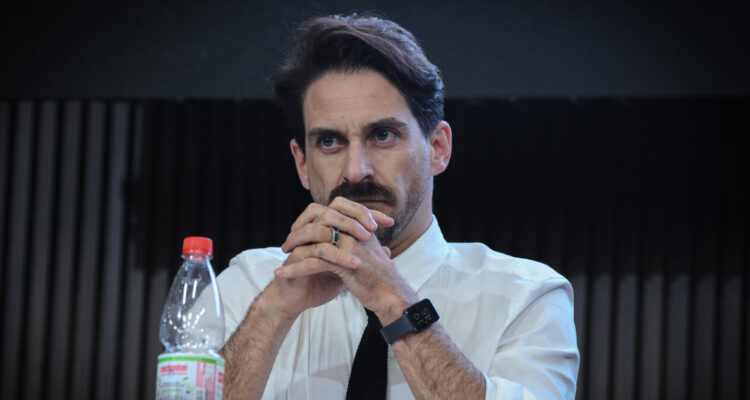 Winter denuncia crímenes de guerra y genocidio en la Franja de Gaza en medio de duras críticas al PPD