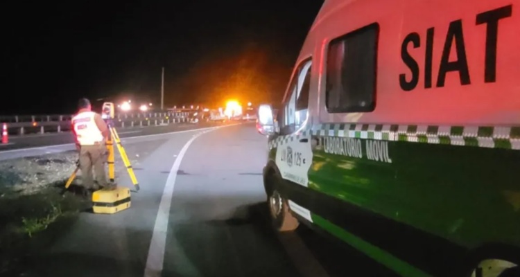 4 personas mueren tras volcamiento de vehículo en Ruta 5 Norte, a la altura de La Higuera