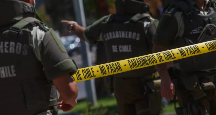 Hombre queda en riesgo vital tras ser baleado en toma en Coronel: fue trasladado al Hospital Regional