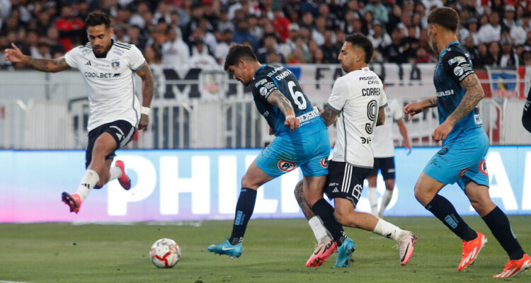 Partido entre Colo Colo vs Deportes Iquique
