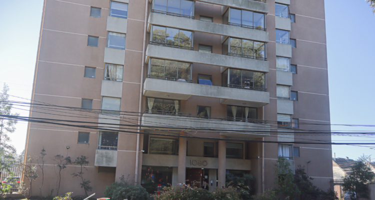 Actualizan estado de menor que cayó desde piso 13 de edificio en San Pedro de la Paz