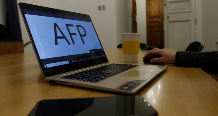 Fondo E logra liderar en traspasos durante abril: AFP Uno es la que gana más gana afiliados