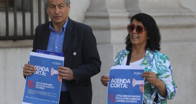 Agenda corta: las 6 claves para entender las razones detrás del nuevo paro del Colegio de Profesores