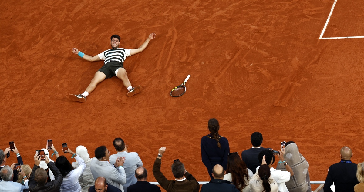 La final más larga de la historia: Alcaraz sobrevive con épica ante Sinner y reconquista Roland Garros