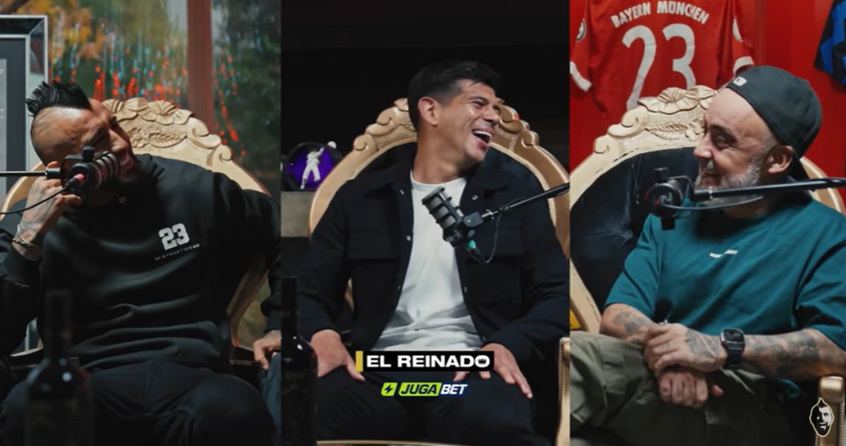 Arturo Vidal, otra vez contra Johnny Herrera en su programa de Youtube
