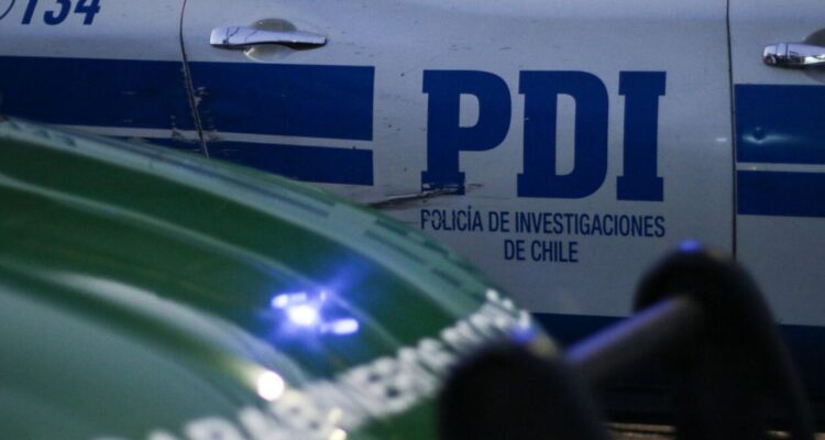 Violento asalto en Colina termina con dos vehículos robados: familia fue amarrada
