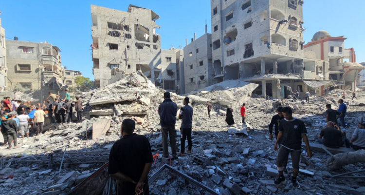 Ataques de Israel número de muertos en Gaza supera los 56.400 tras más de 80 asesinados el viernes
