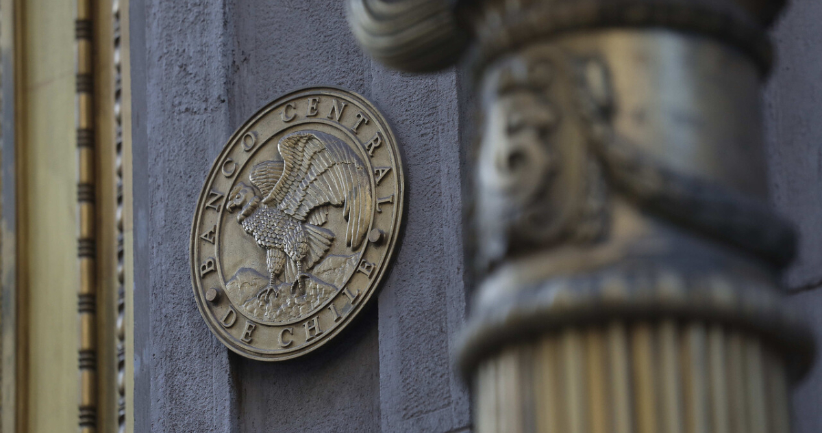 Banco Central volvería a apostar por la cautela y mantendría la tasa de interés en su próxima reunión