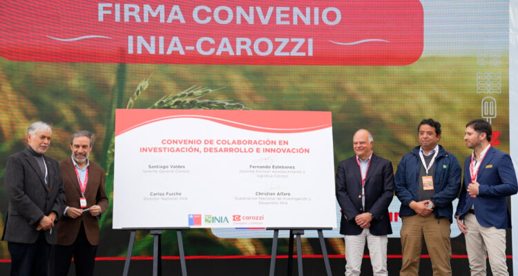 En encuentro de agricultores: Carozzi firma alianza para potenciar investigación y lanza Agro-Conexión