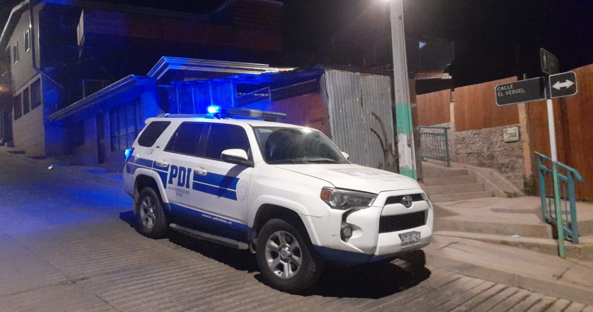 Hombre muere baleado en el Cerro La Cruz de Valparaíso: le dispararon con una escopeta por la espalda
