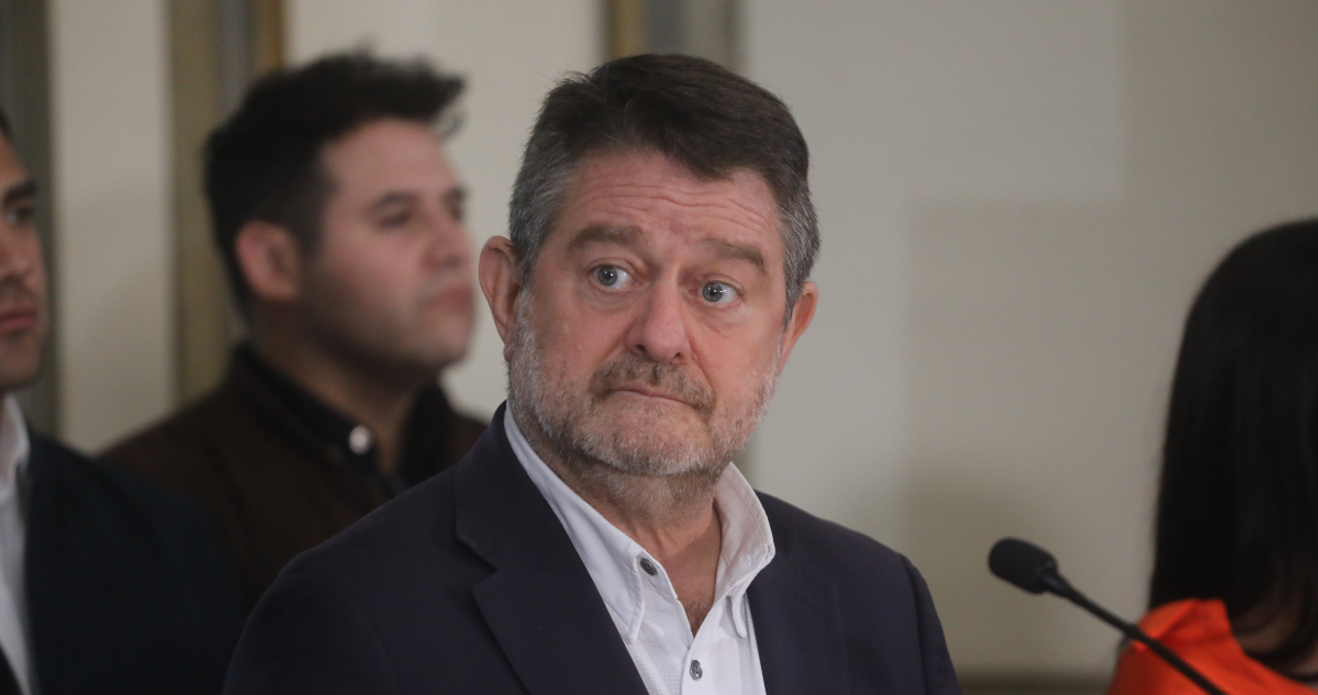 RN se suma a UDI y Republicanos para buscar destituir al gobernador Orrego por “abandono de deberes”