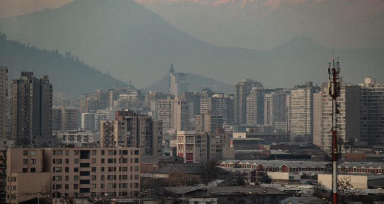 Constatan Preemergencia Ambiental en la región Metropolitana por “malas condiciones atmosféricas”