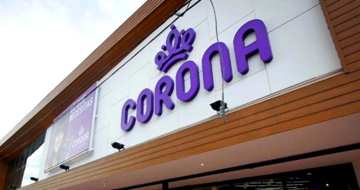Corona cierra sus tiendas este sábado tras masivas ventas “remate” por quiebra