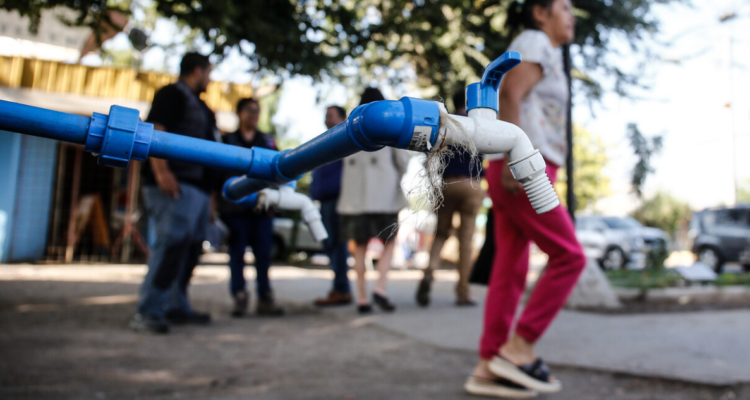 Corte de agua en Santiago