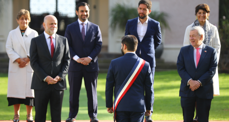 La última Cuenta Pública del presidente Gabriel Boric evidencia un giro en sus prioridades, pero también revela contradicciones, ausencia de autocrítica y escasas soluciones para el crecimiento y el empleo formal
