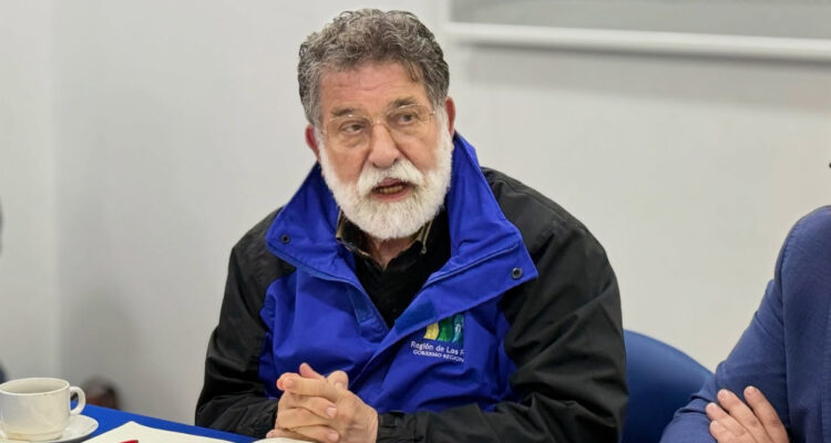 Gobernador Cuvertino alega inocencia tras ser acusado por Contraloría de mal uso de vehículo fiscal