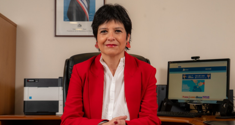 Defensora Nacional y Ley Mordaza 2.0: “La solución no está en criminalizar la defensa ni a los medios”