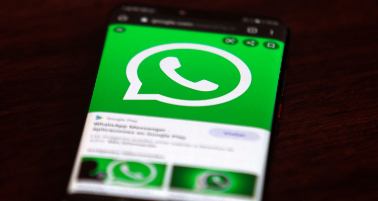 Dejar WhatsApp abierto en la oficina puede permitir el acceso de terceros, según fallo de la Suprema