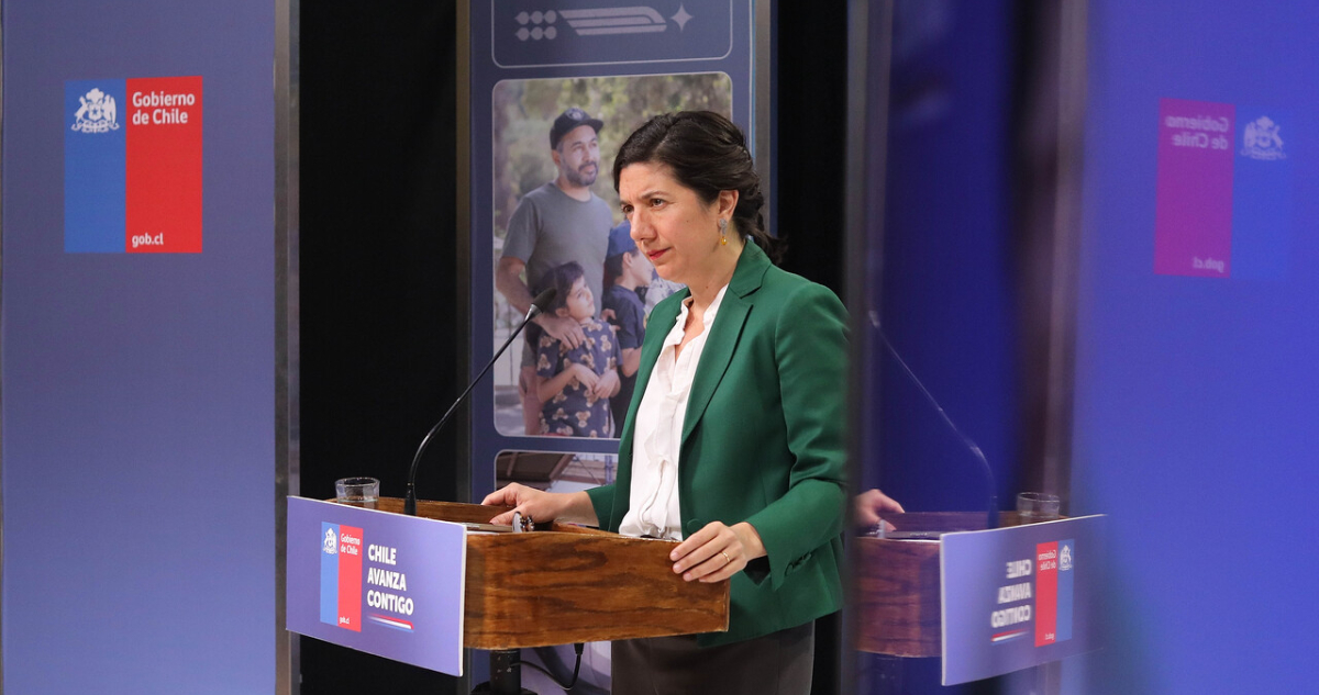 Ministra Etcheverry por despenalización del aborto: “No vamos a apurar el debate”