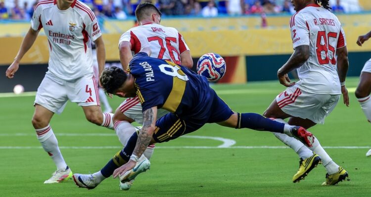 Carlos Palacios tuvo inadvertido gesto “anti River” en Mundial de Clubes.