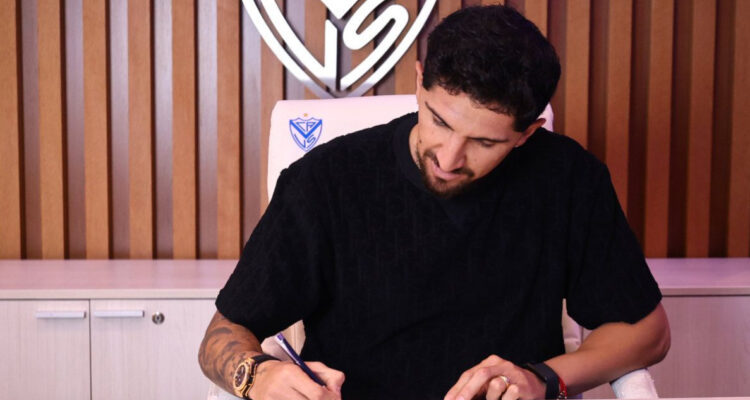 Diego Valdés presentado en Vélez Sarsfield