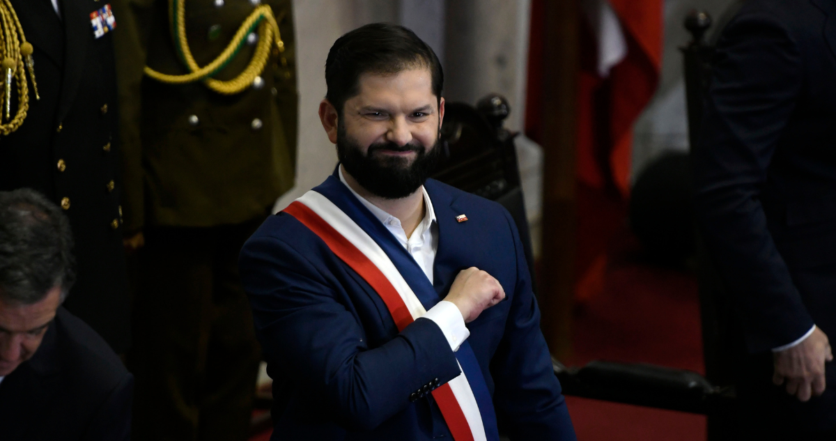 Presidente Boric envía mensaje a su hija en Cuenta Pública: “A la Violeta del futuro próximo”