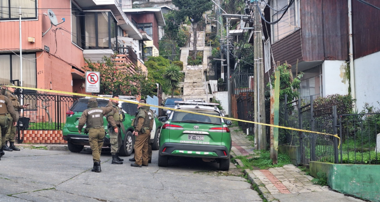 Balacera en pleno centro de Talcahuano termina con una persona muerta