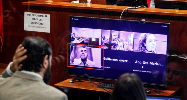 Agresor de conserje queda solo en lo judicial: renuncia su defensor por “diferencias irreconciliables”