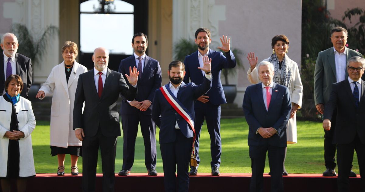 Durán (RN) exige al Gobierno devolver $3,8 millones para maquillaje y peinados: “Que hagan una vaca”