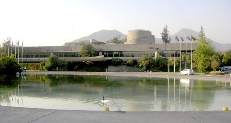 Edificio de las Naciones Unidas de Emilio Duhart, CEPAL.