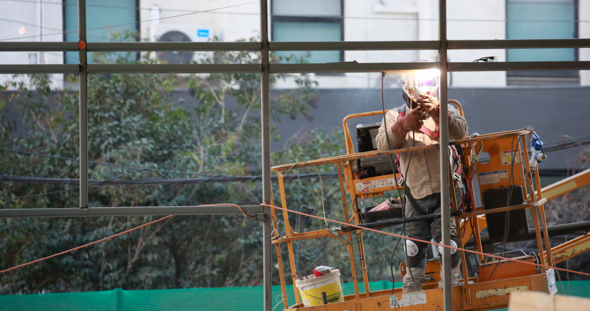 El desempleo en Chile sube y alcanza el 8,9% a nivel nacional mientras la informalidad sigue alta