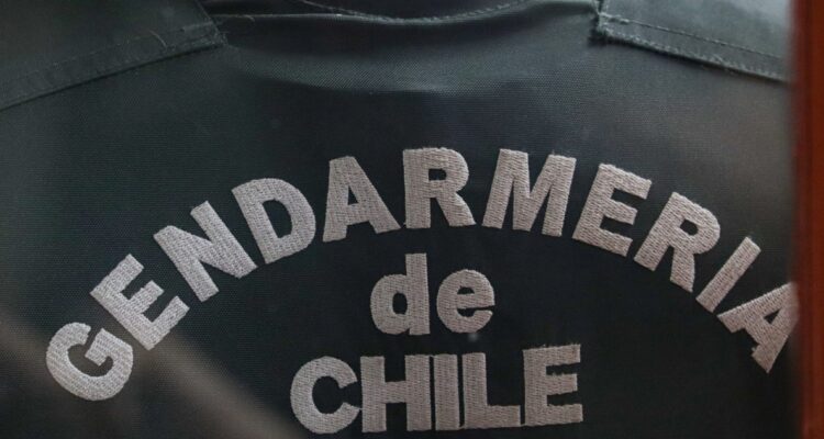 Funcionario activo de gendarmería es investigado por abuso sexual a menor de 13 años