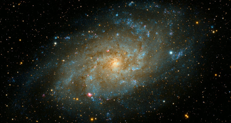 Imagen de una galaxia para ilustrar observaciones sobre el “amanecer cósmico”